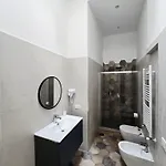 A I R Foria House Gæstehus 3*