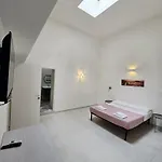 A I R Foria House Gæstehus 3*
