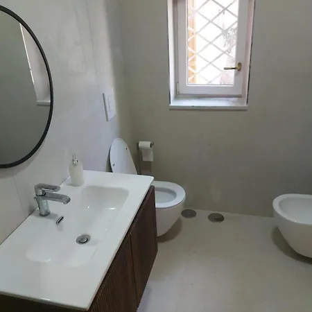 A I R Foria House 3*