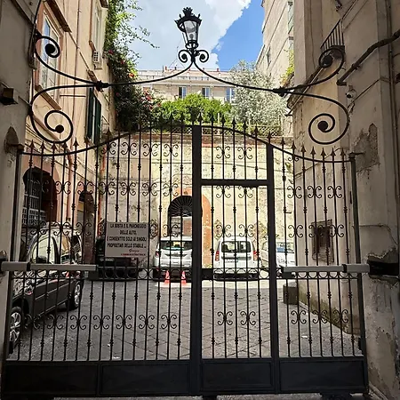 Maison d'hôtes A I R Foria House Naples