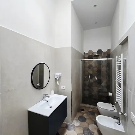 A I R Foria House 招待所 3*